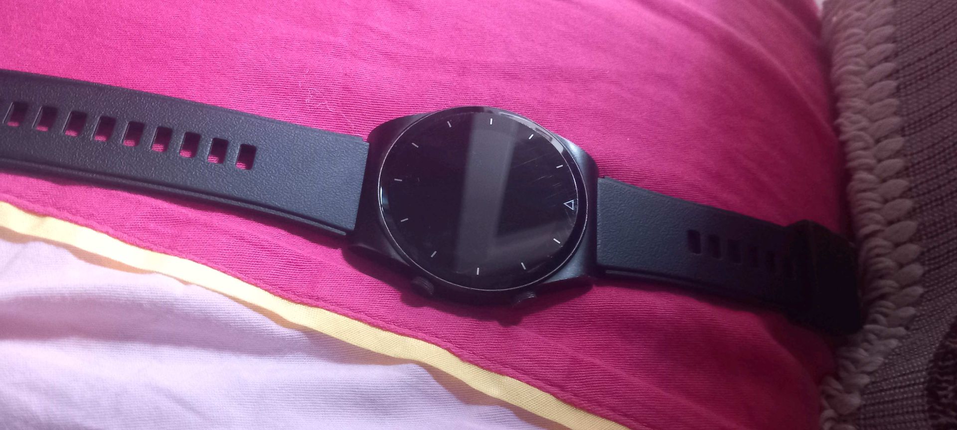 Black Round Smartwatch
