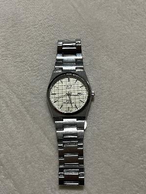 ساعة تيسوت - Tissot Watch