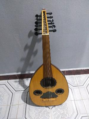 عود