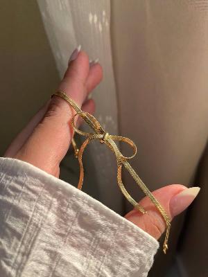 Gold Mesh Bow Bracelet