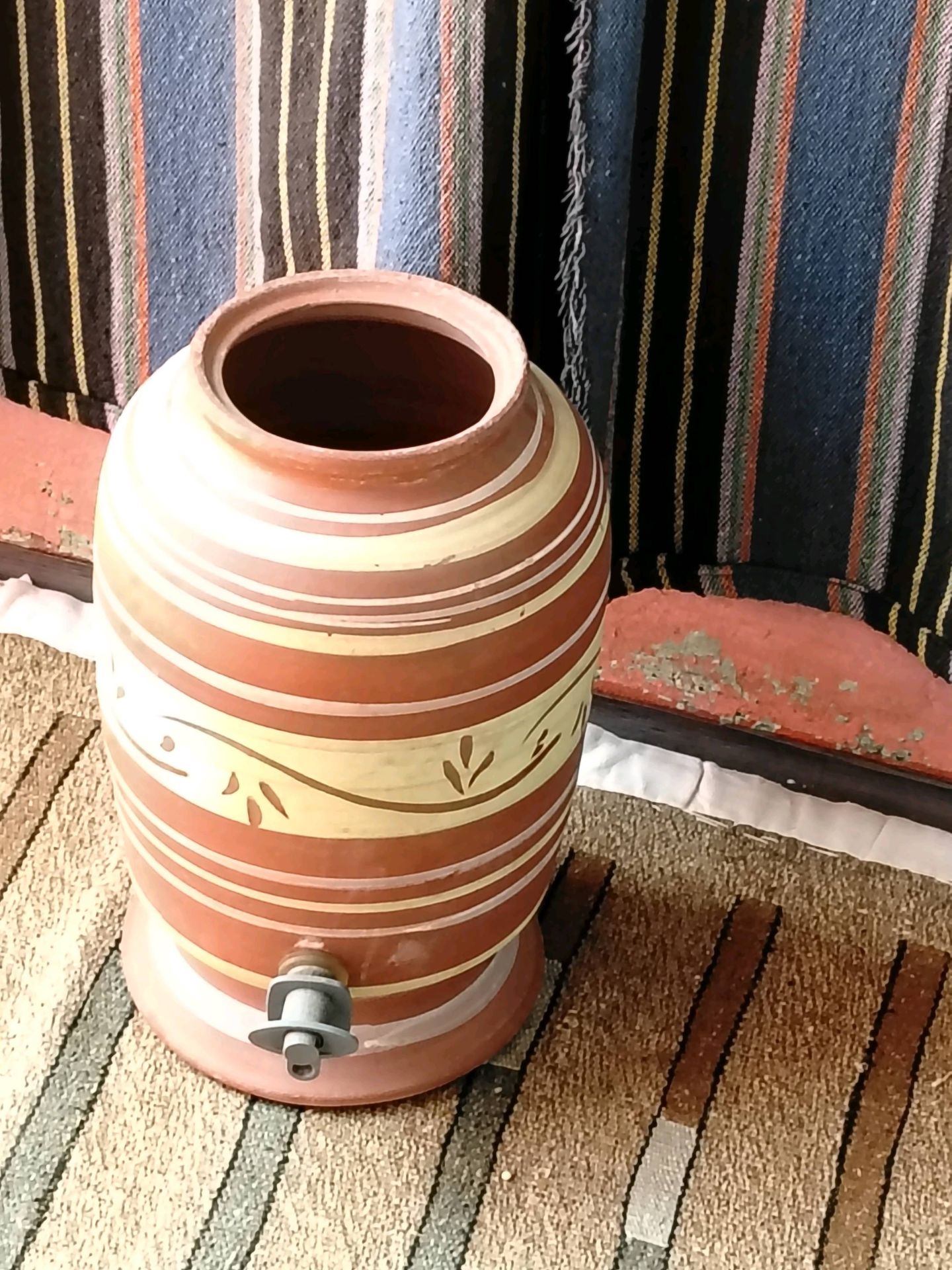 Ceramic Water Jar with Tap
