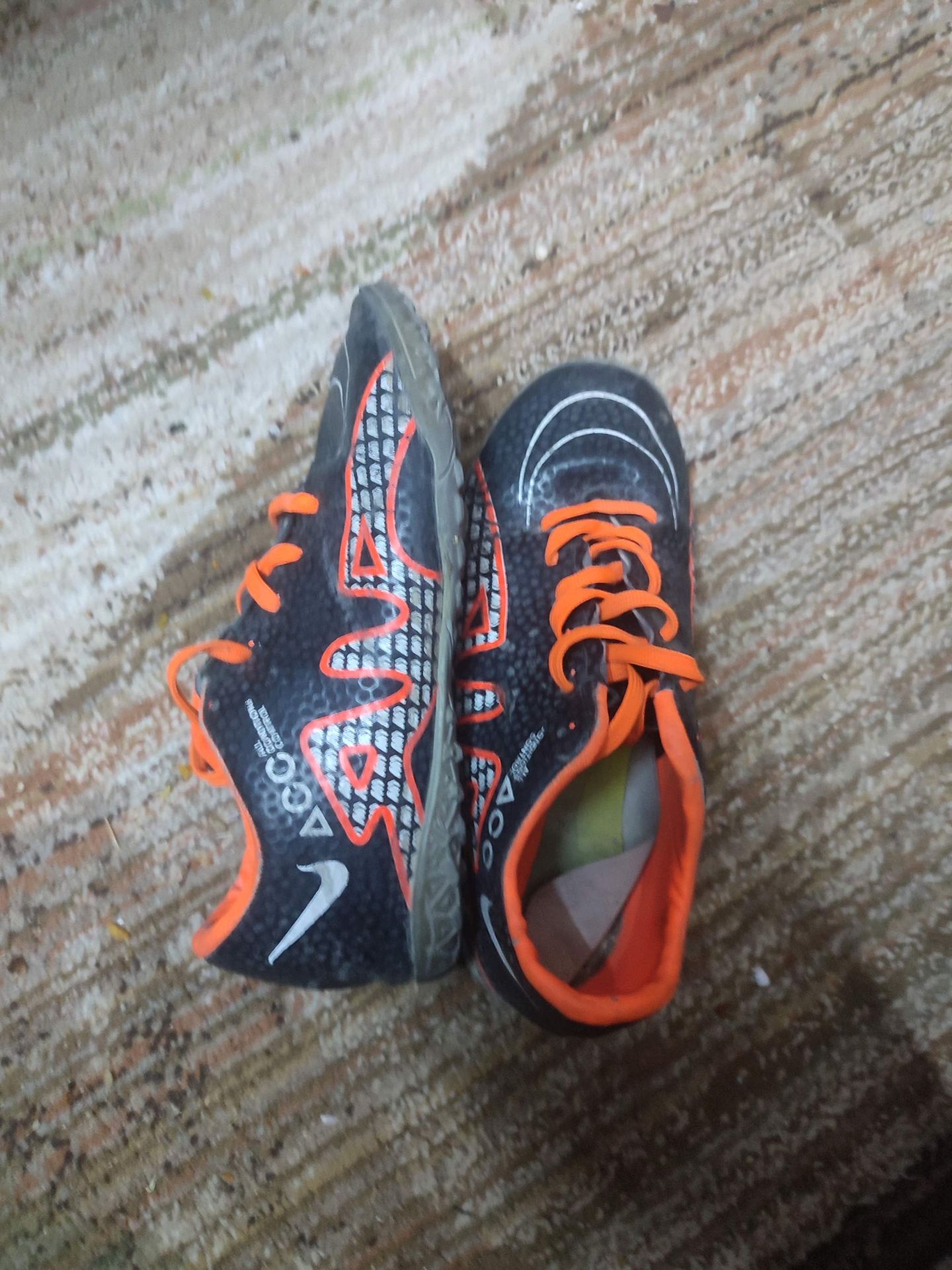Nike Running Shoes Black Orange