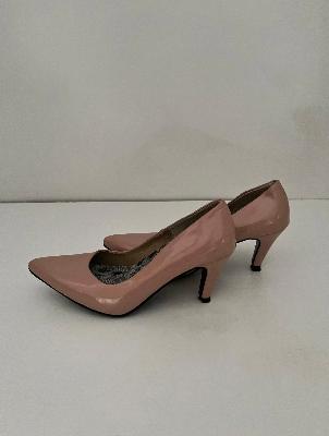 Pink Patent Pointed Heel Pumps