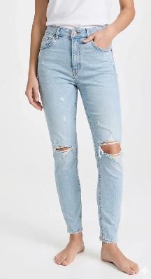 Light Wash Ripped Jeans