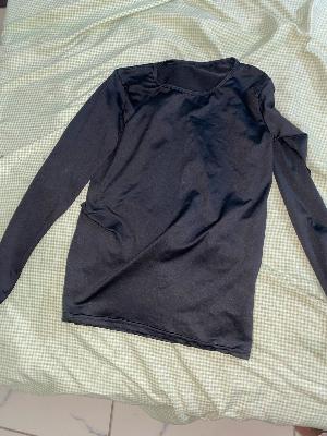 black pasic top