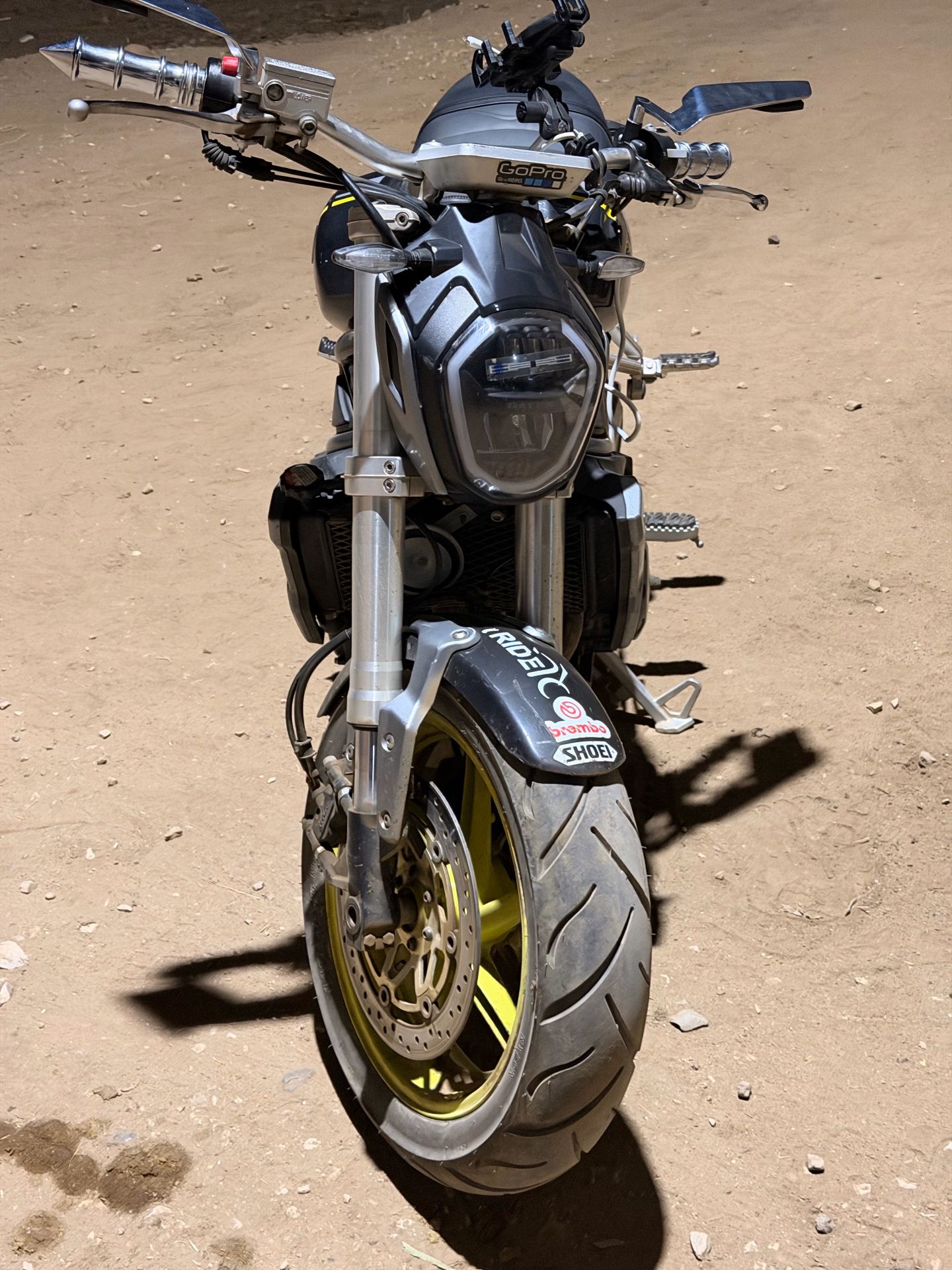 Streetfighter MotorcycleSTS400