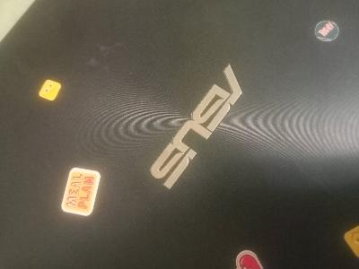 ASUS Laptop
