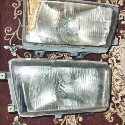 مصابيح أمامية سيارة