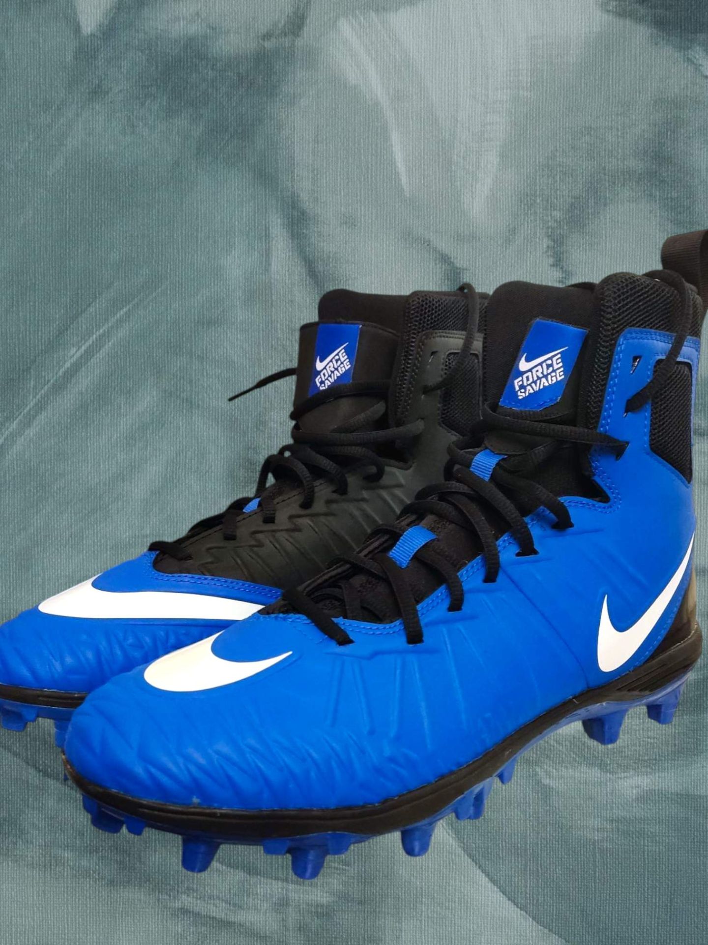 Nike Force Savage Football Cle