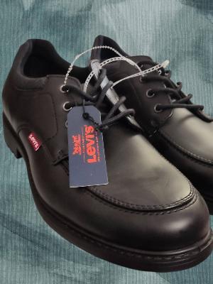 Levi's Black Leather Oxford Shoes