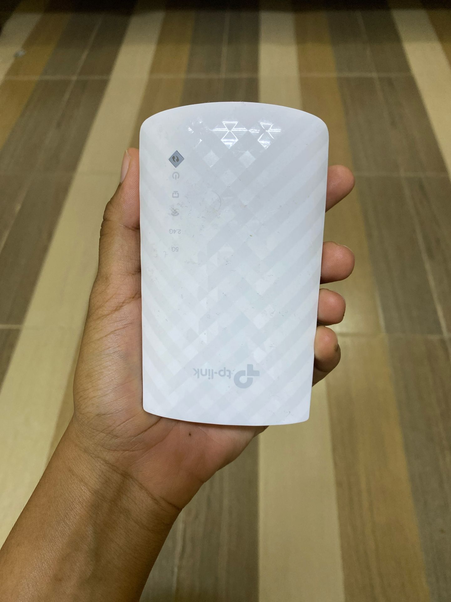 TP-Link RE200 WiFi Extender