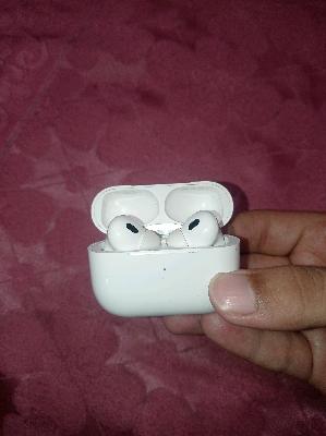 سماعة Airpods