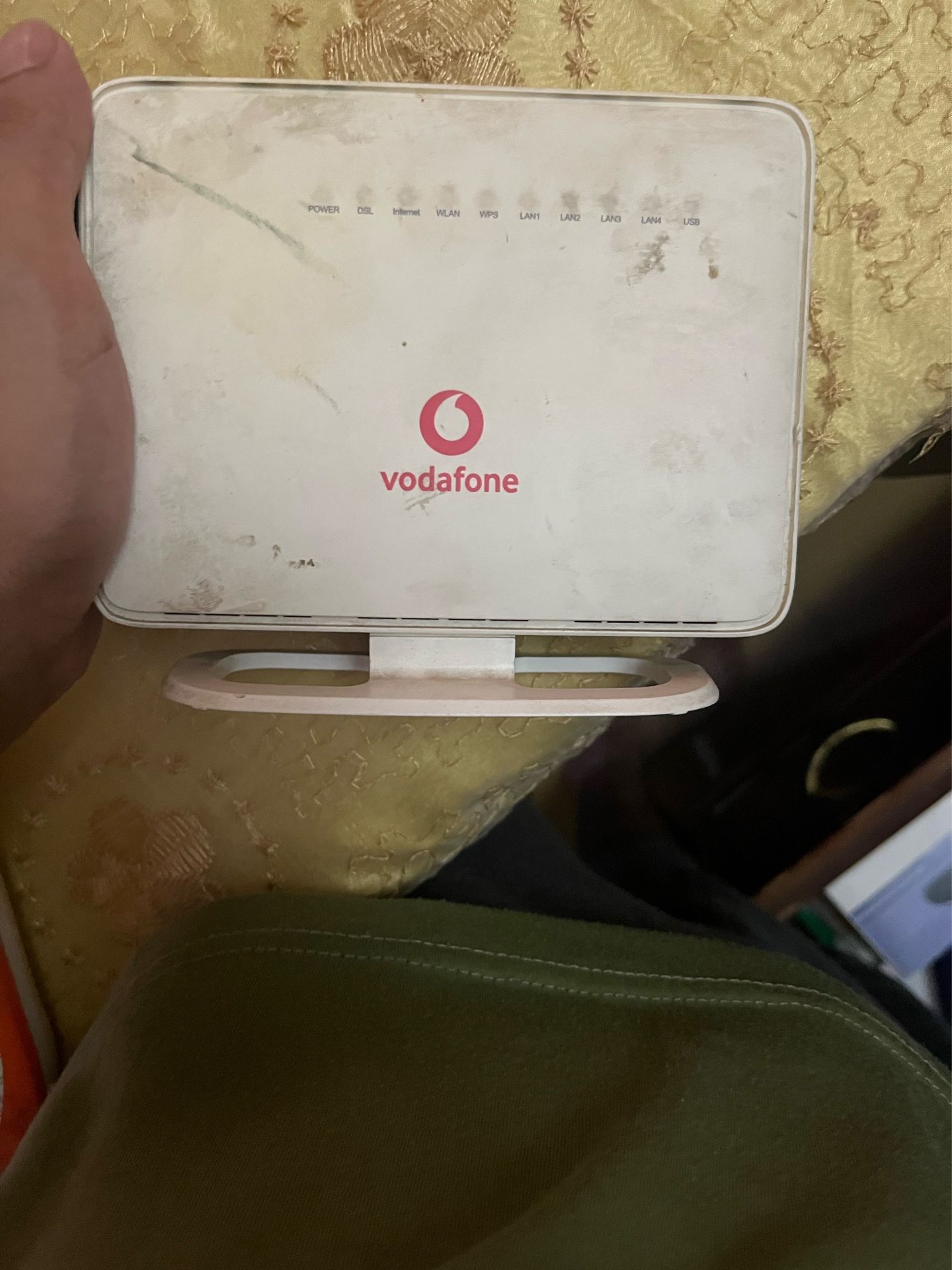 WiFi Router مفتوح لكل الشبكات