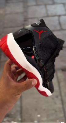 Jordan 11 bred mirror original