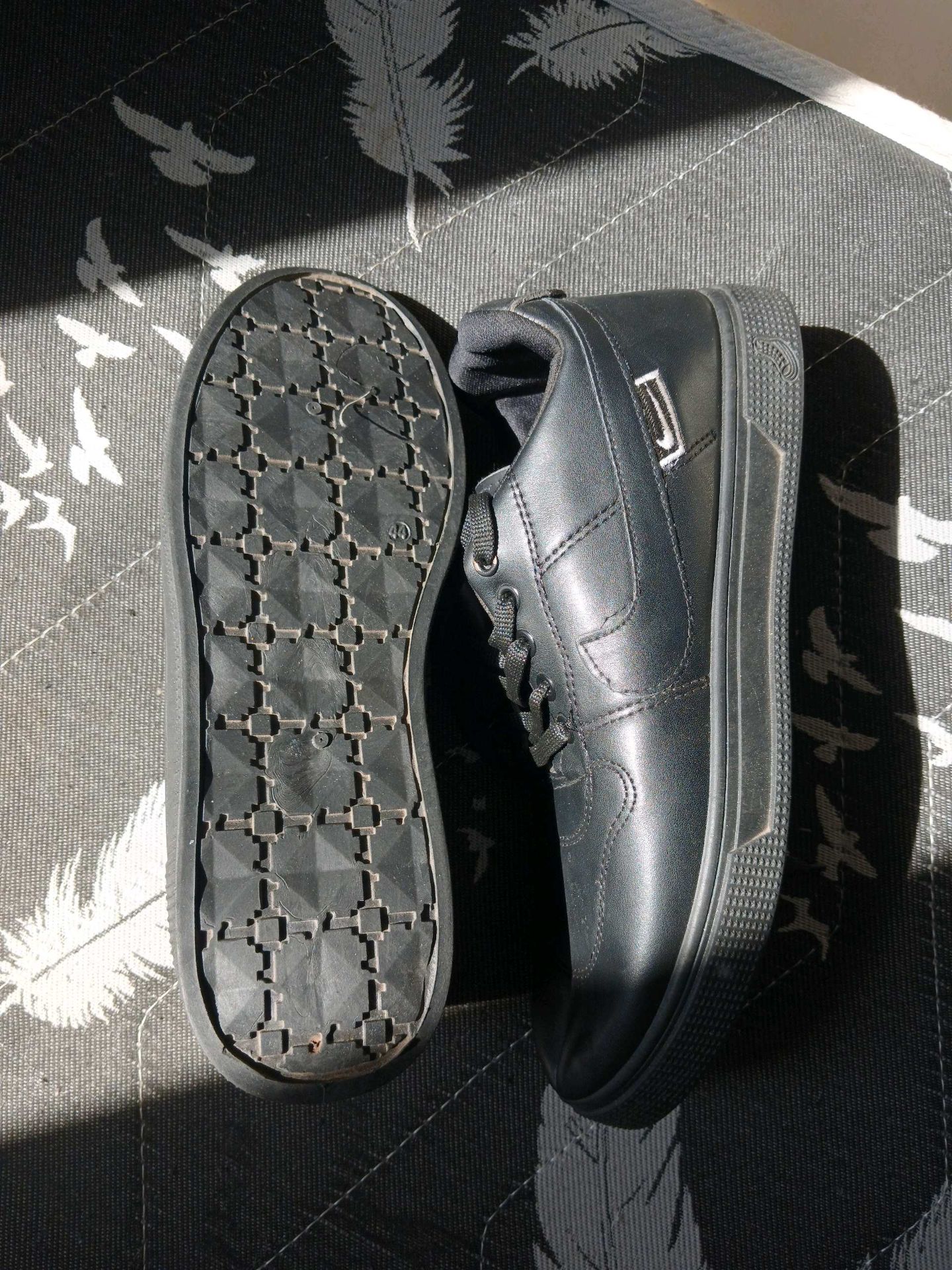 Nike Black Leather Sneaker
