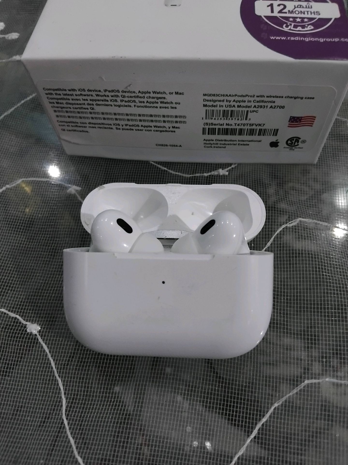 AirPods Pro مع العلبة