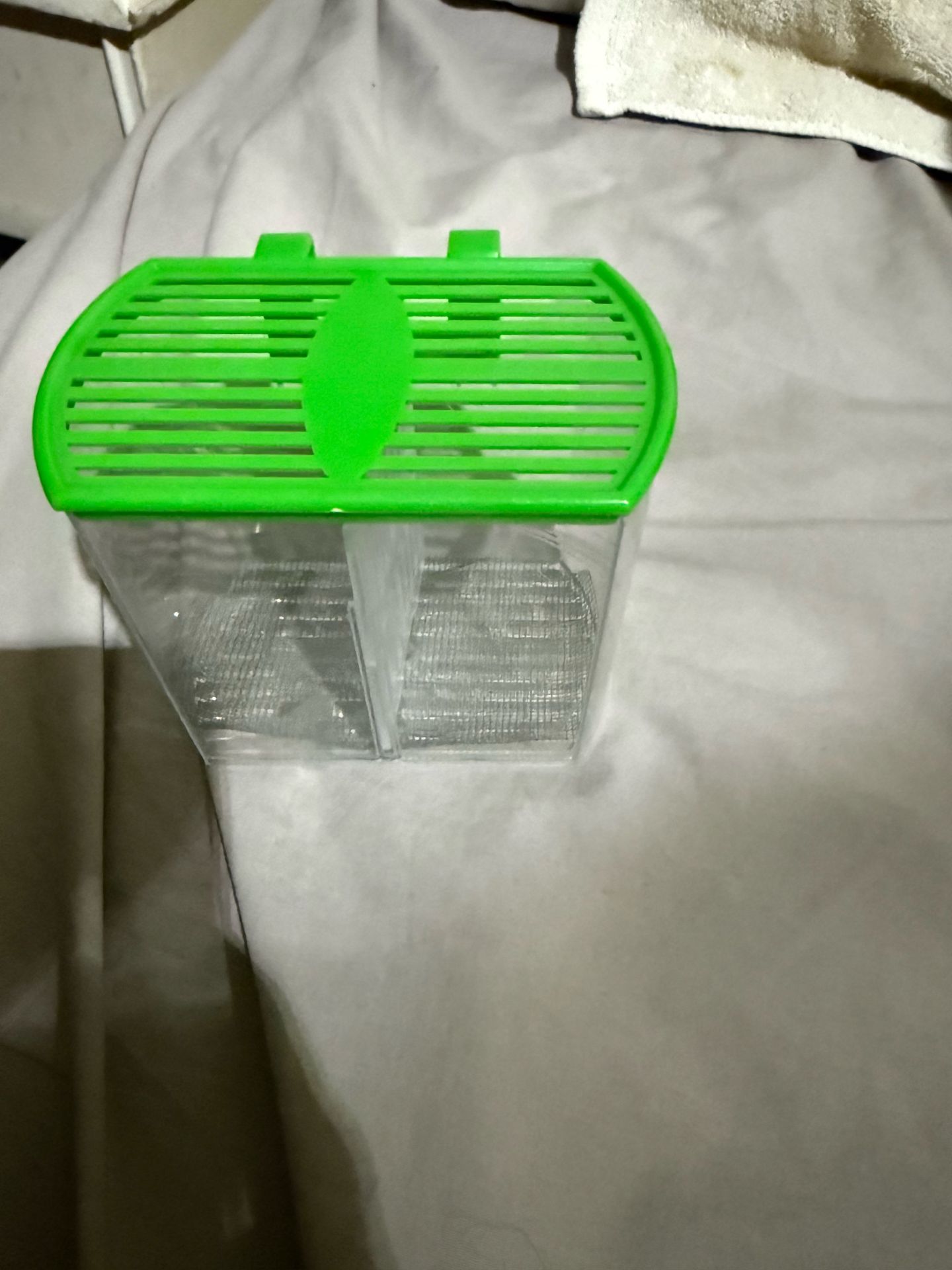 Small Fish Tank Breeding Box