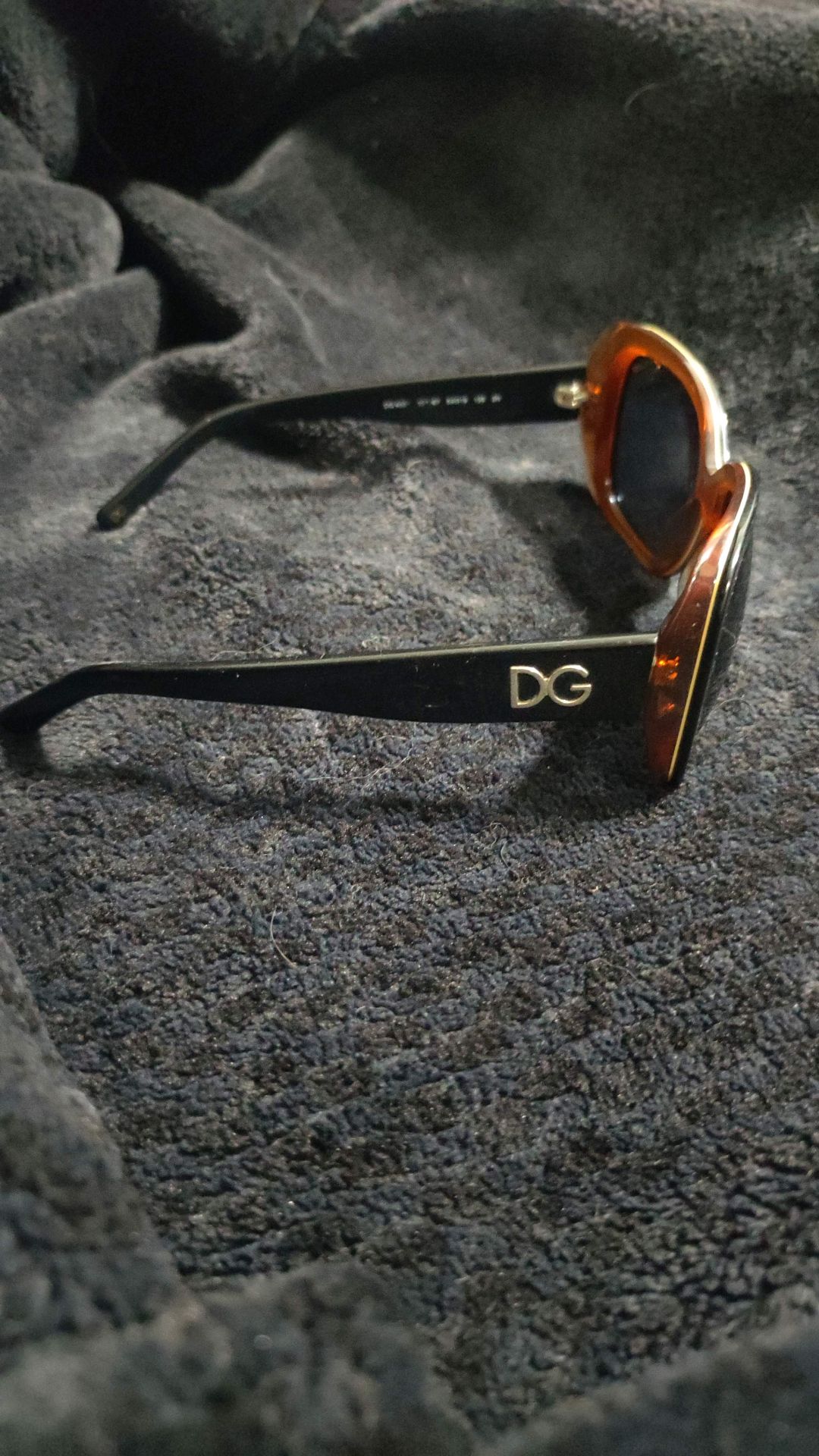 Dolce & Gabbana DG 4057