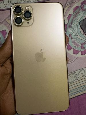 iPhone 11 Pro Max Gold