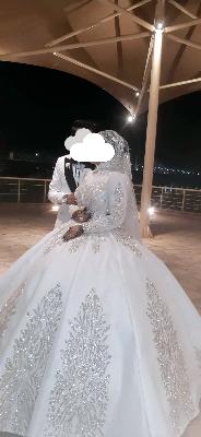 فستان زفاف
