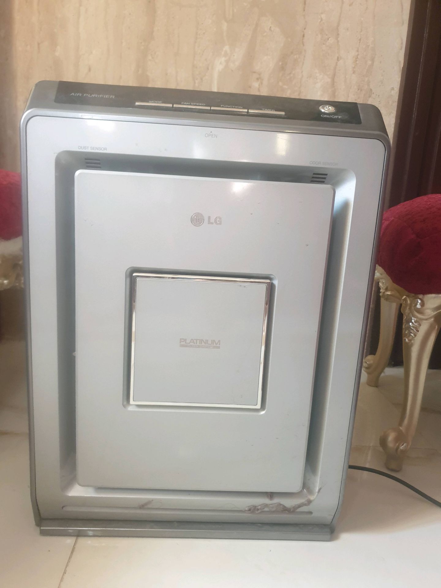 LG Platinum Air Purifier