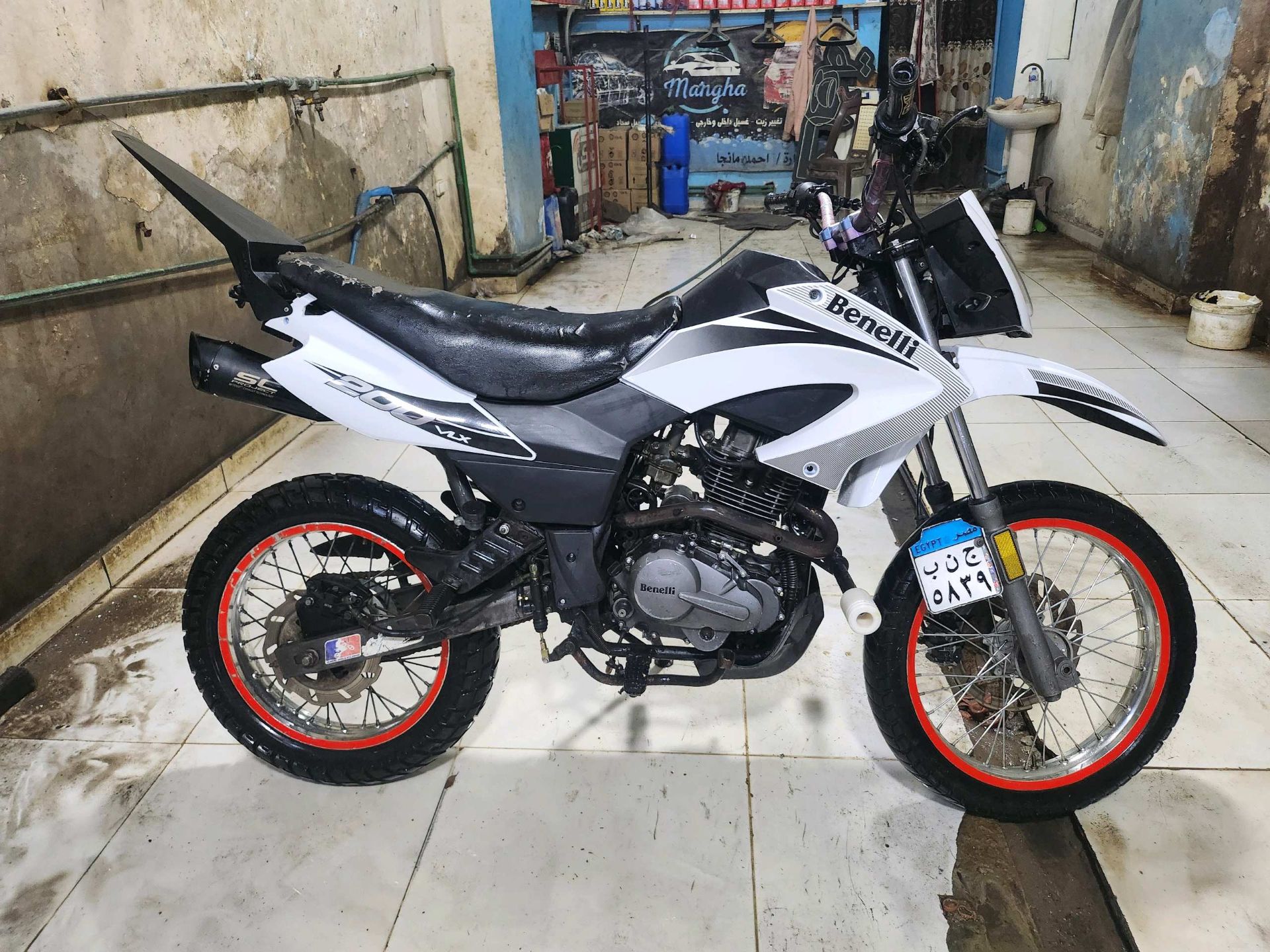 بنيلي ٢٠٠ vlx