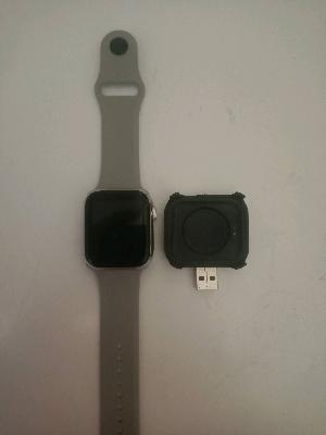 ساعة ذكية Apple Watch