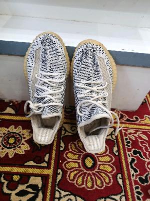 Sneaker Bundle - 2 Pairs