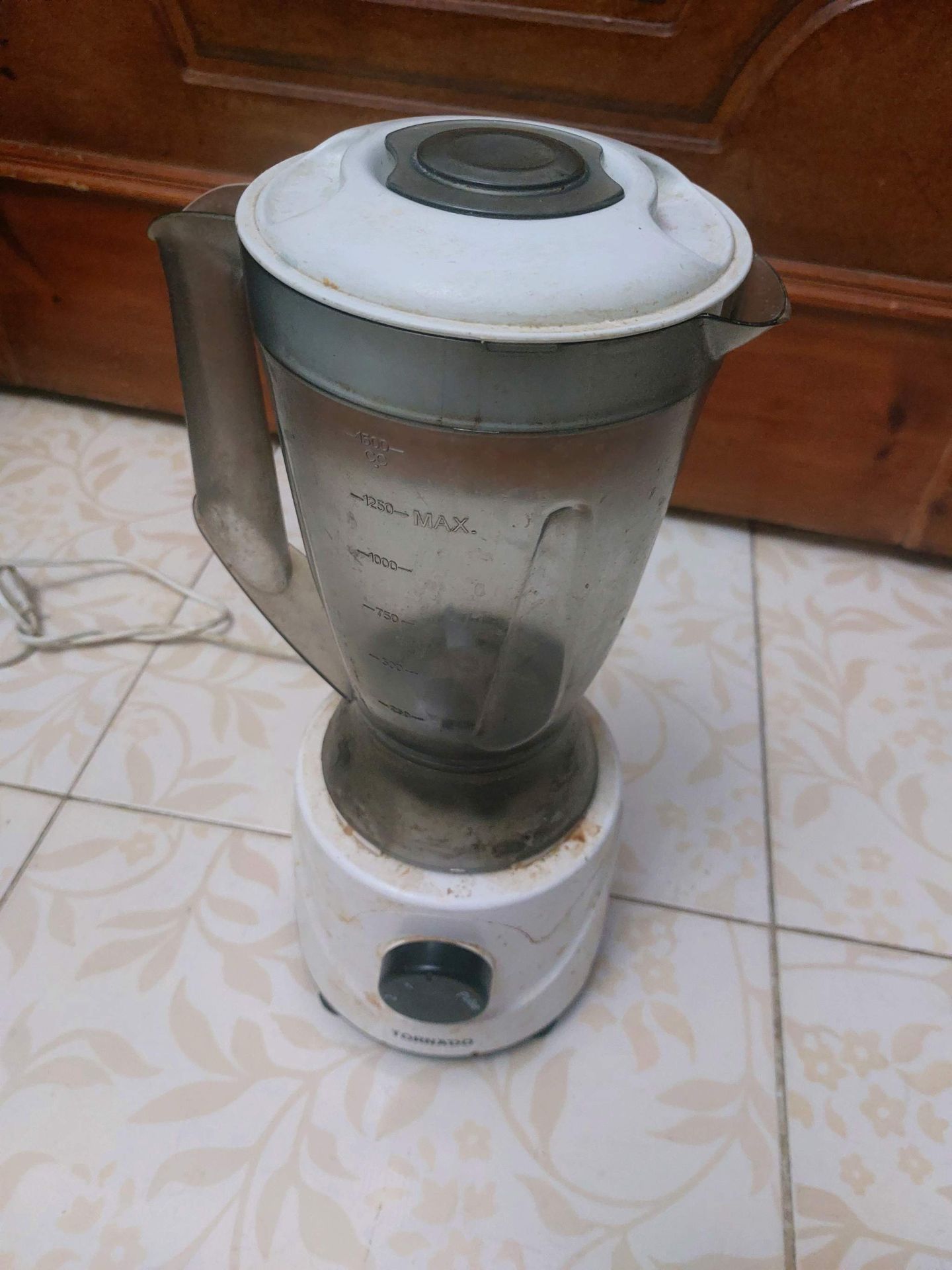 خلاط تورنيدو