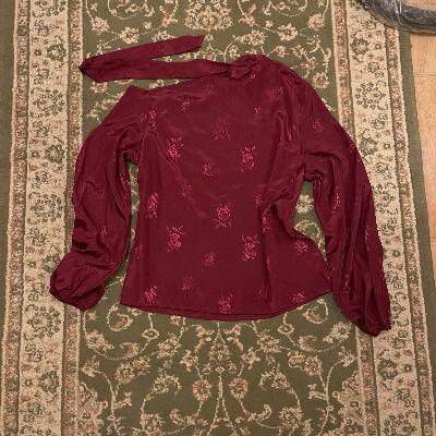 Burgundy Floral Puff Sleeve Top