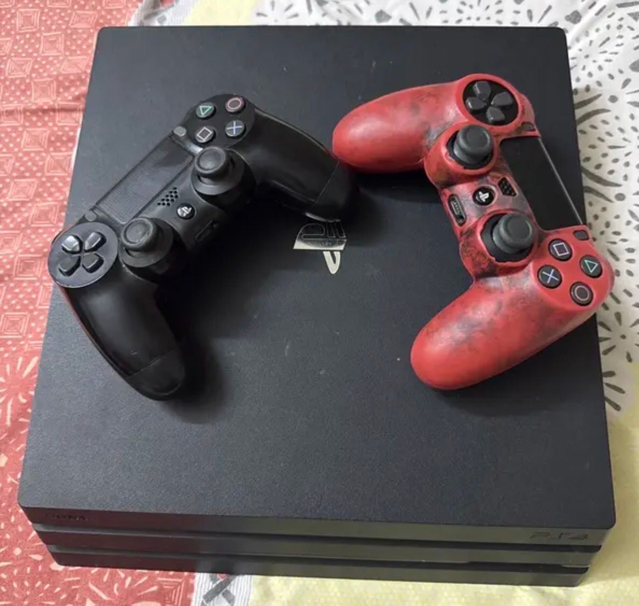 PlayStation 4pro 1tb & 17 game