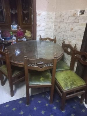 Round glass dining table set
