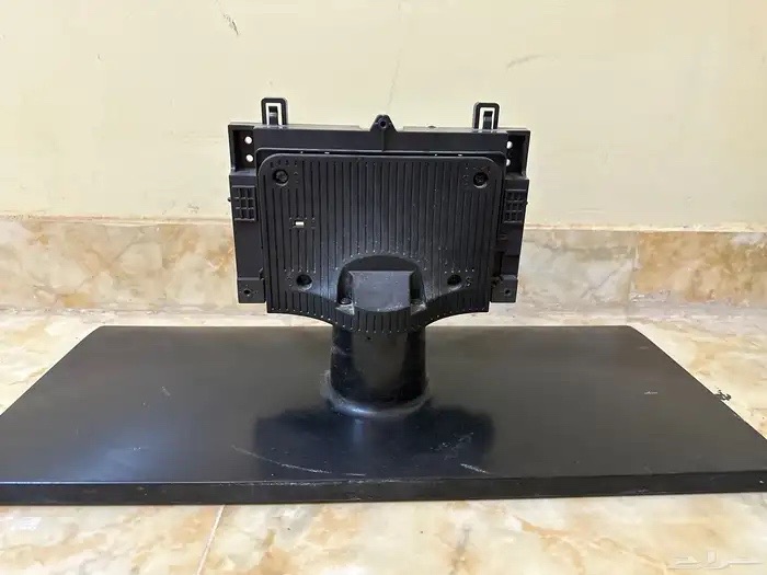 قاعده شاشه lcd 32 بوصه يونيفرس
