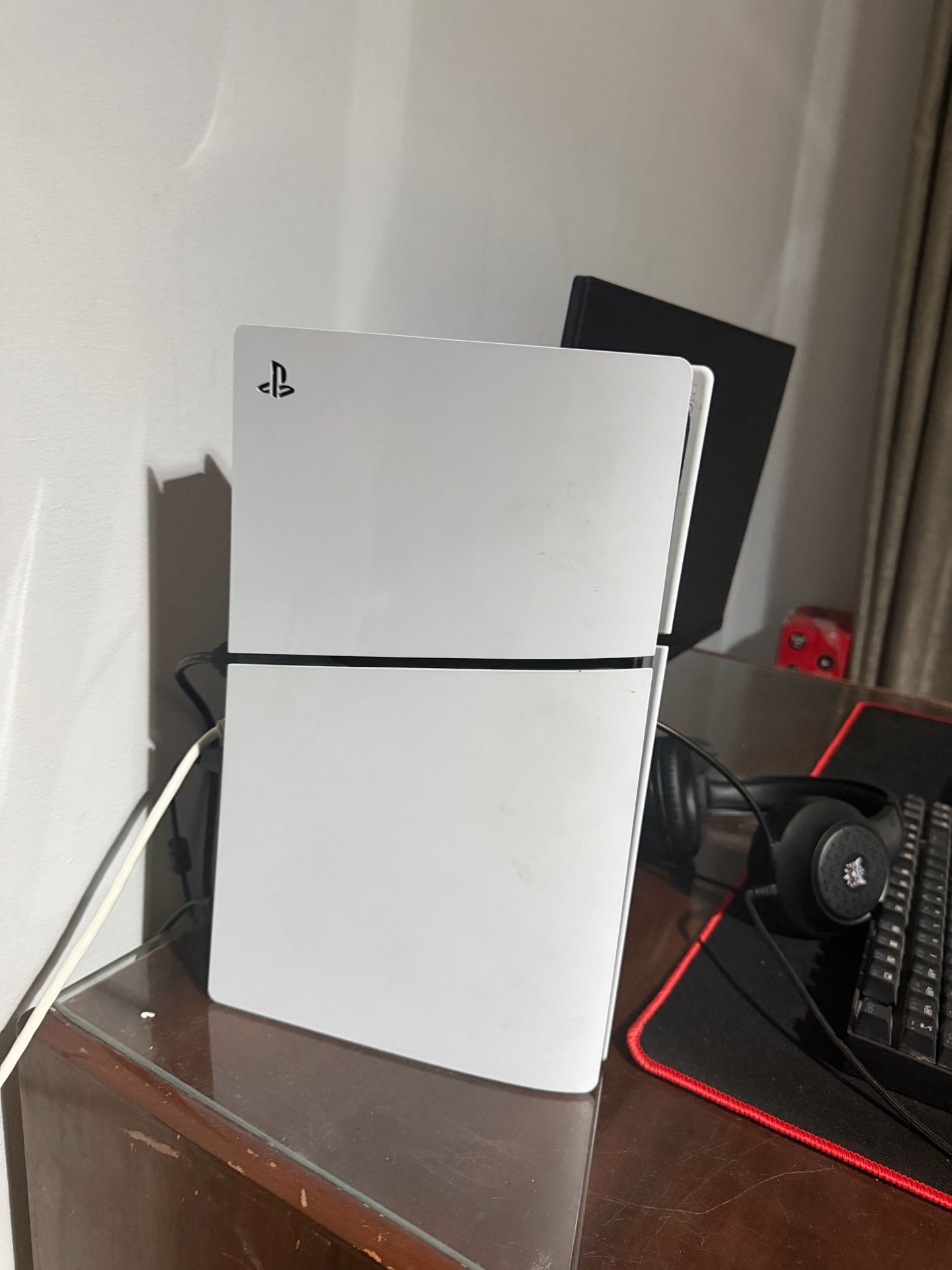 Ps5 slim 1Tb