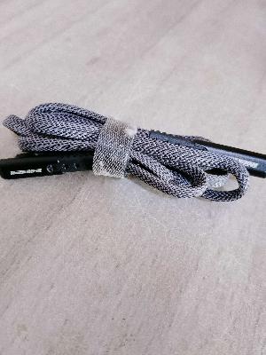 شاحن USB بسلك نسيج