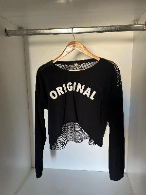 قميص أسود بشعار ORIGINAL
