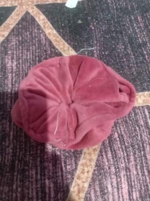 وشاح رأس وردي