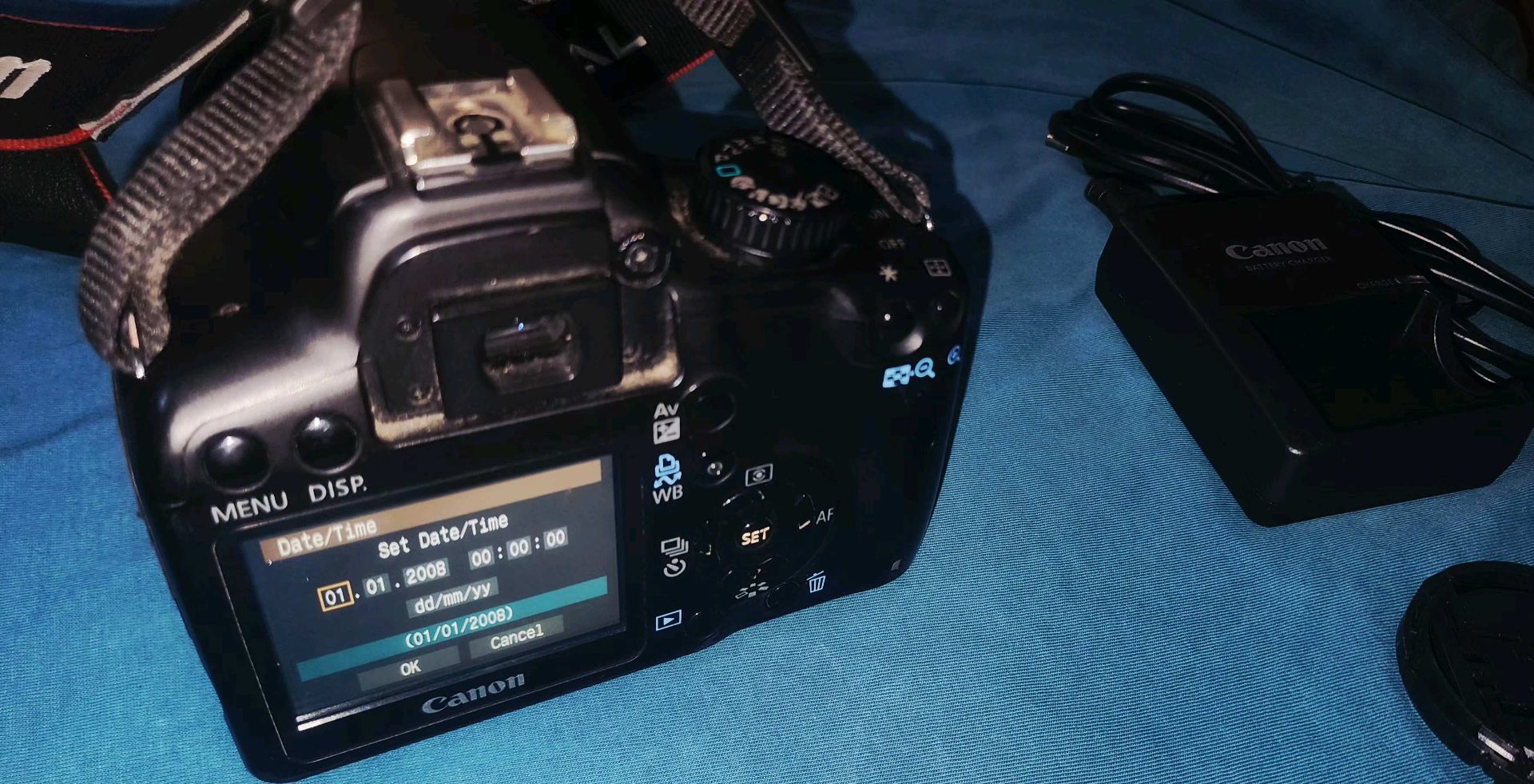 Canon EOS 1000D DSLR Camera