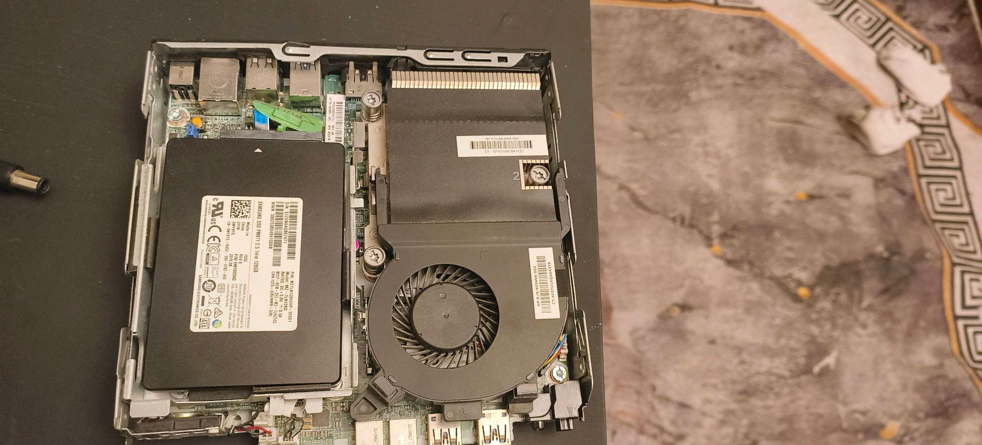 HP EliteDesk Desktop PC