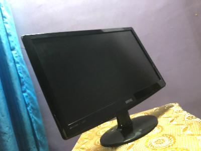 شاشه 20 بوصه Benq