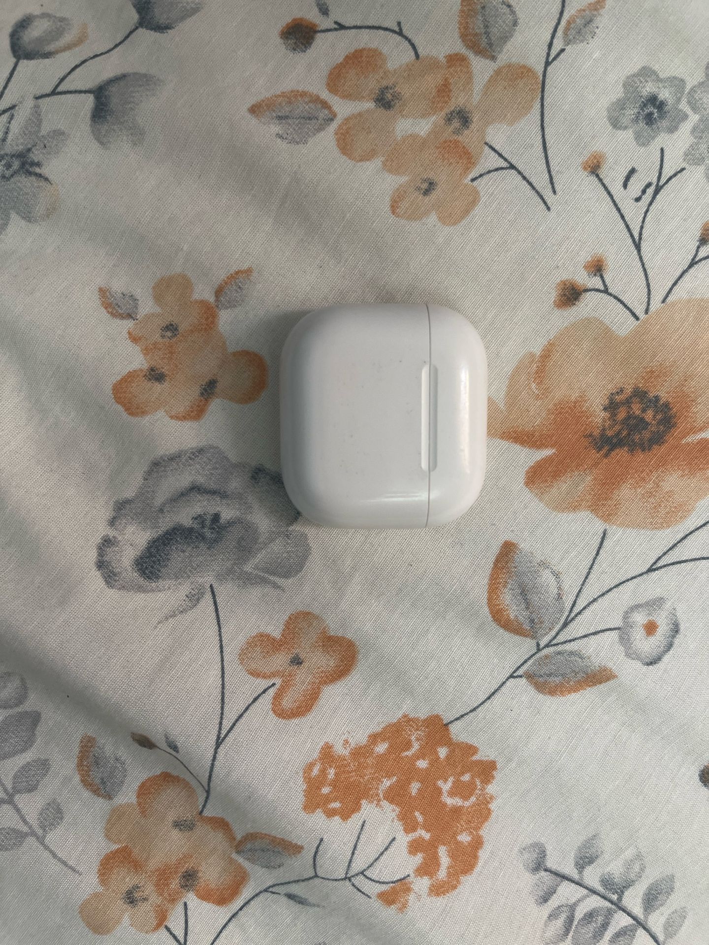apple airpods 4 without ANC