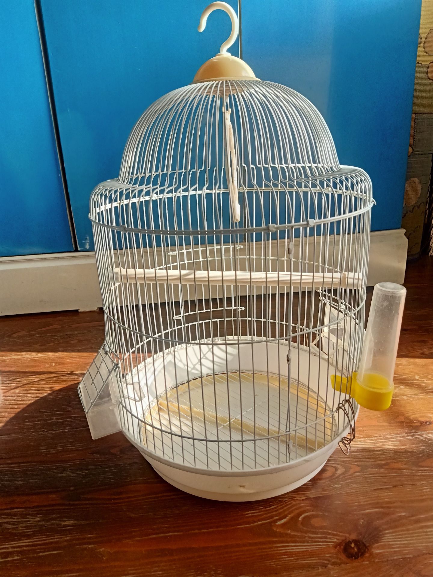White Metal Bird Cage