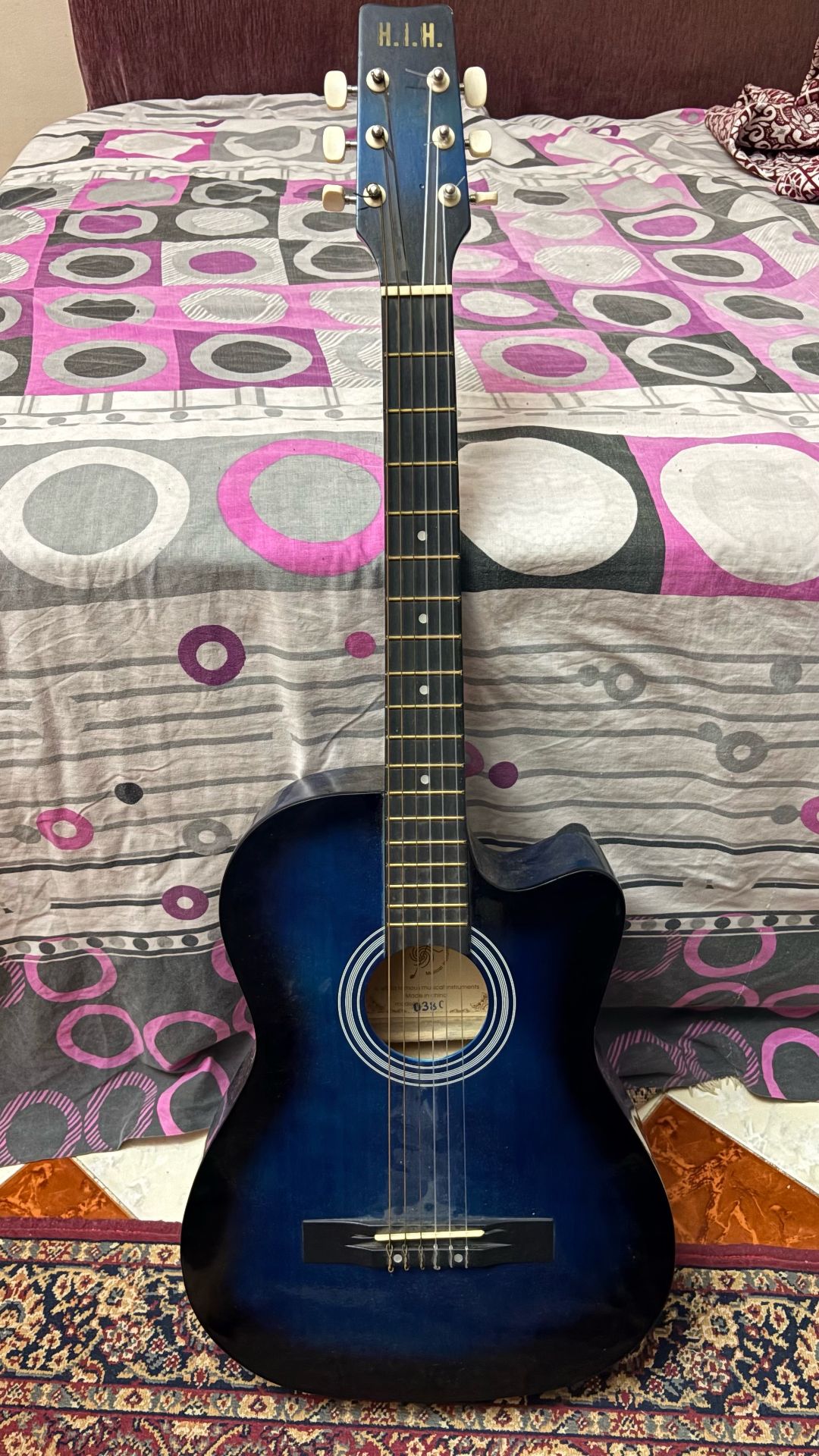 H.I.H. Acoustic Guitar