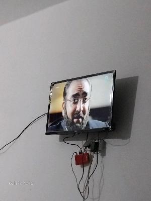 شاشة عرض LCD سوداء