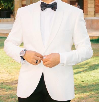 White Blazer, Mario Barutti