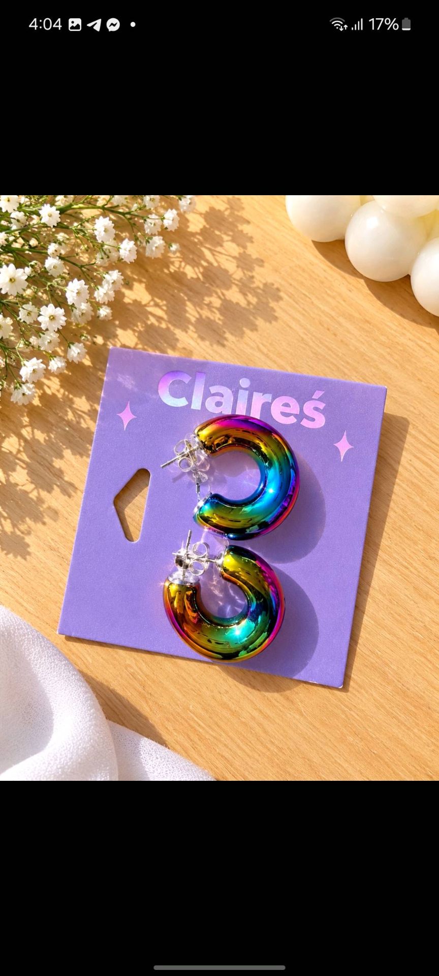 Claireś earring