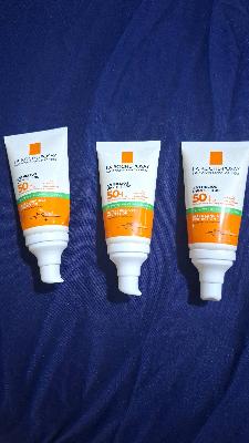 La Roche-Posay Anthelios SPF50+ (3x)