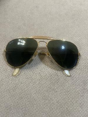 Ray-Ban Aviator Sunglasses