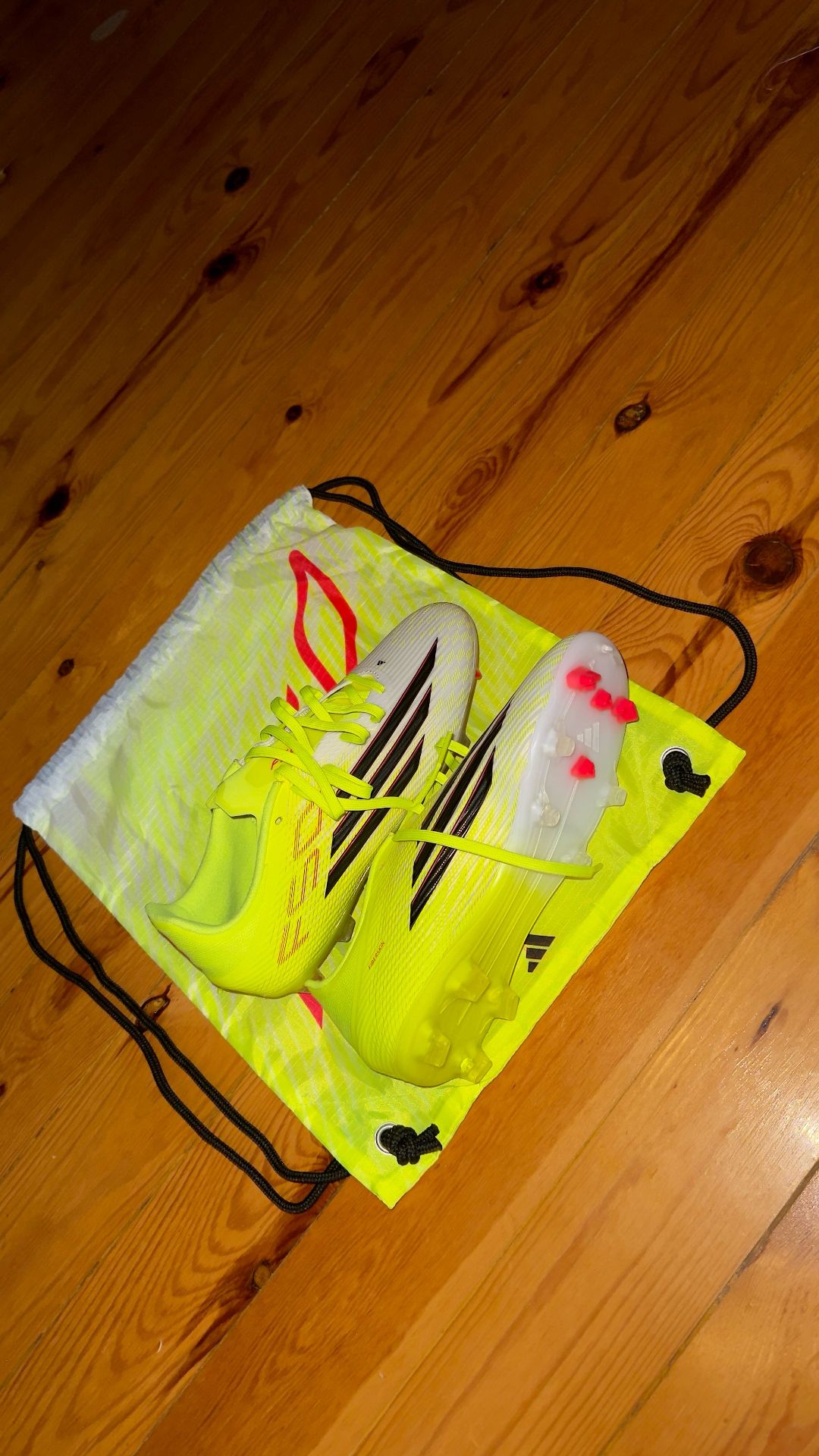 adidas f50 football cleat