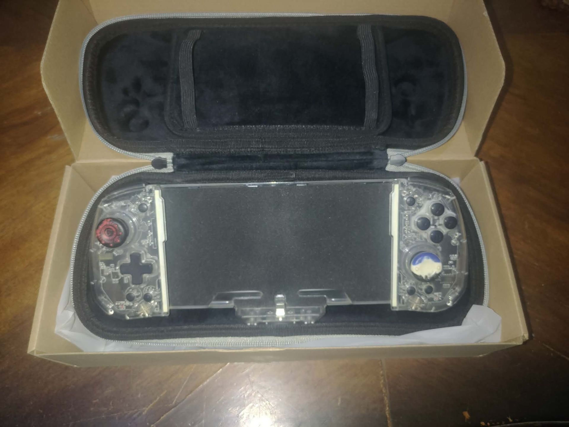 IINE TRANSPARENT GAMEPAD NS